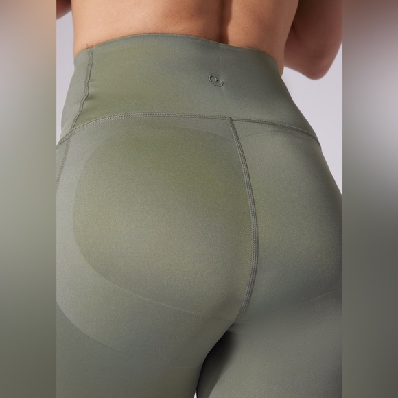 Women's High-Waist Black Leggings - Picture 10 of 16